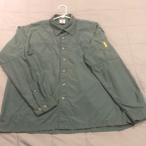 Lightweight Columbia fishing shirt